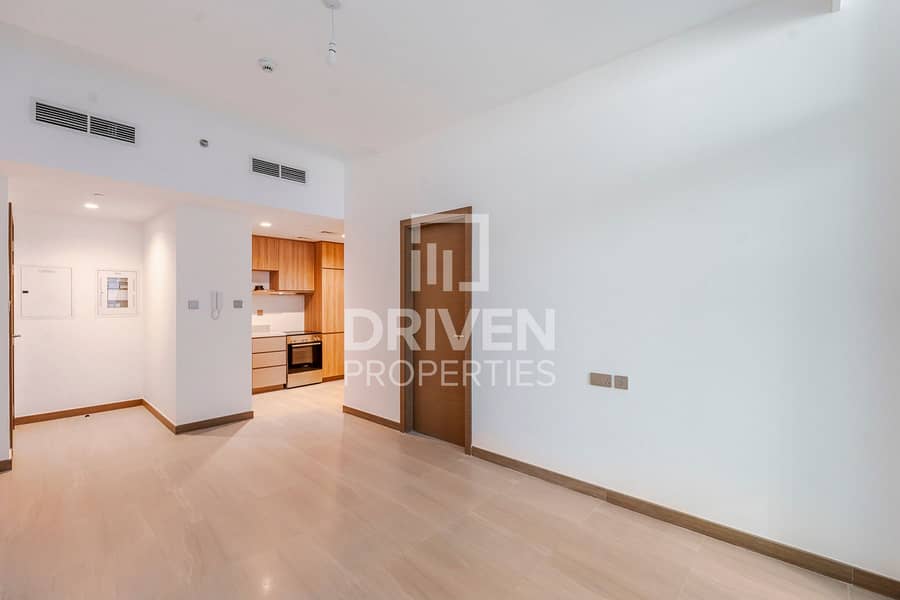 Canal View | High Floor | Brand New | Vacant