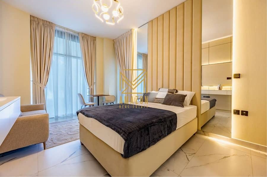 Stunning Studio | Fully-furnished Ready- Vacant | Large Size