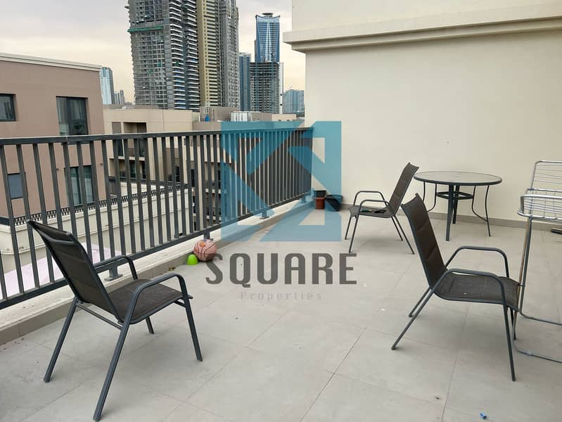Luxury 3 BEDROOM fully furnished / Pool Sea View with Maid room