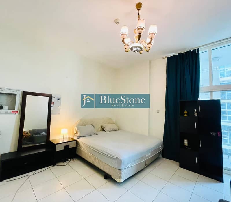 Spacious Studio | Family Community |