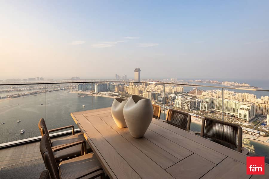 Designer Penthouse | Palm Views | Skyline Views