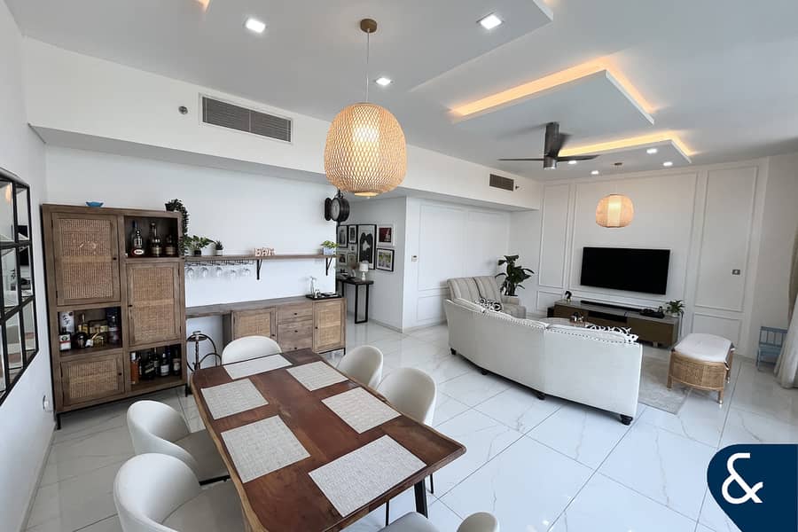 2 Beds | Park view | Upgraded | Huge Layout