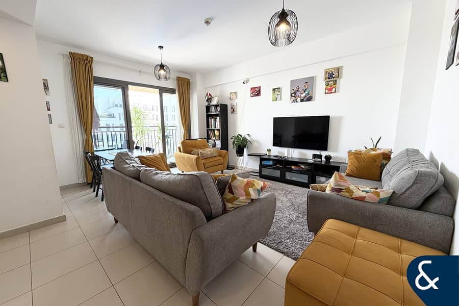 Pool View | High Floor | Well Maintained