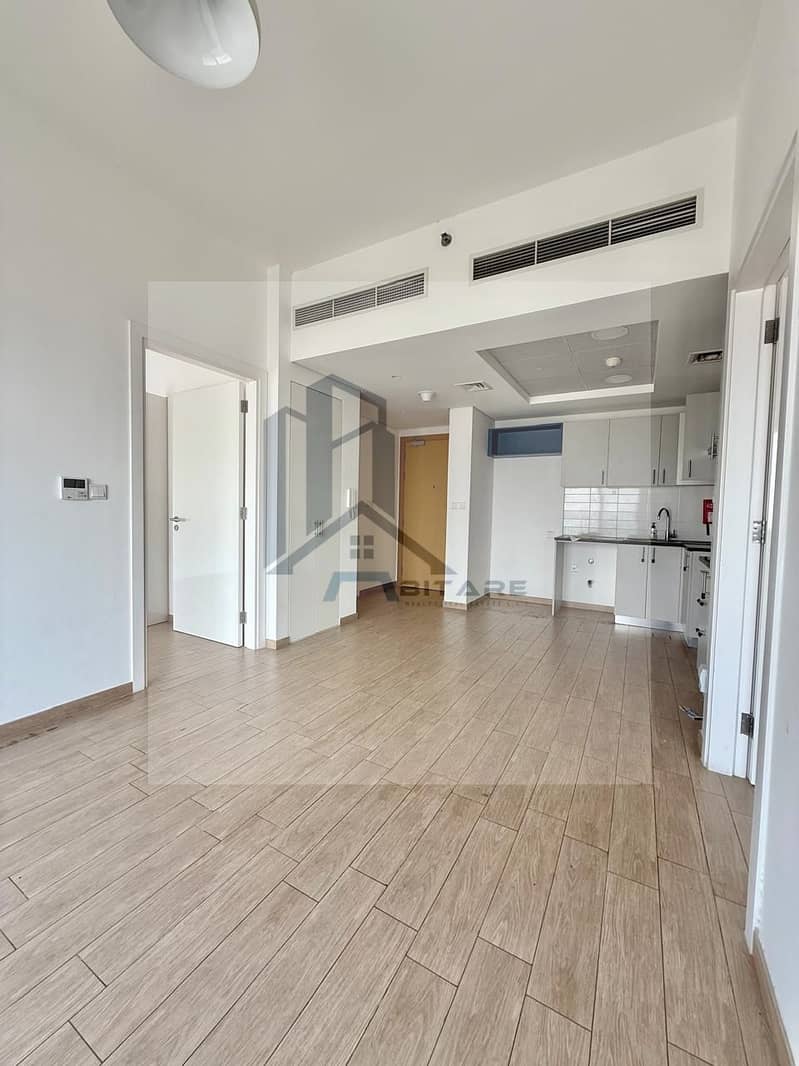 2BR Apartment | Balcony & City View | The Nook 2, Wasl Gate