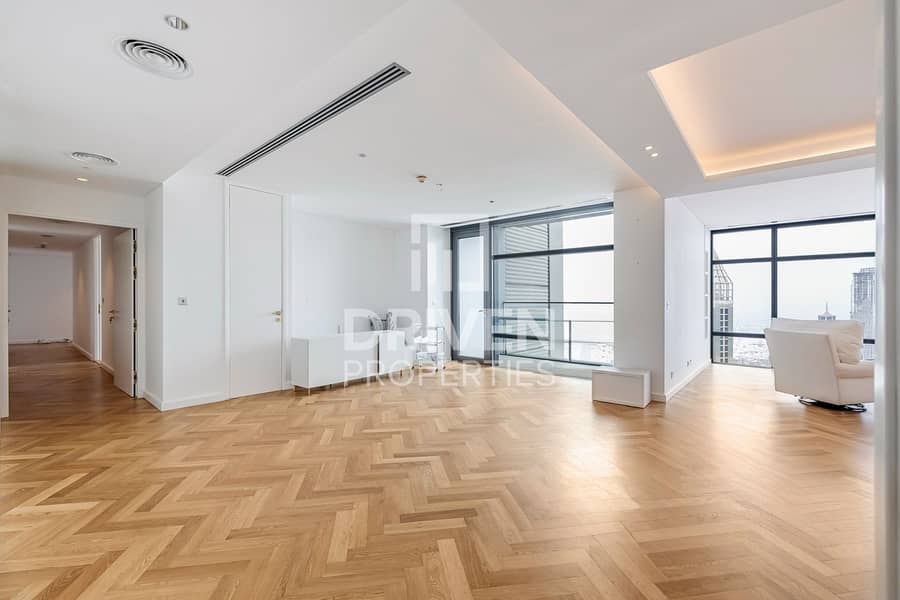 Prime Location | High Floor | Stunning View
