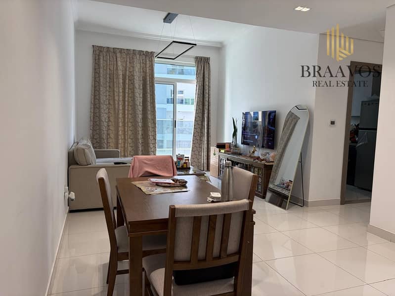 SEMI FURNISHED | SPACIOUS 1BR + STORE ROOM
