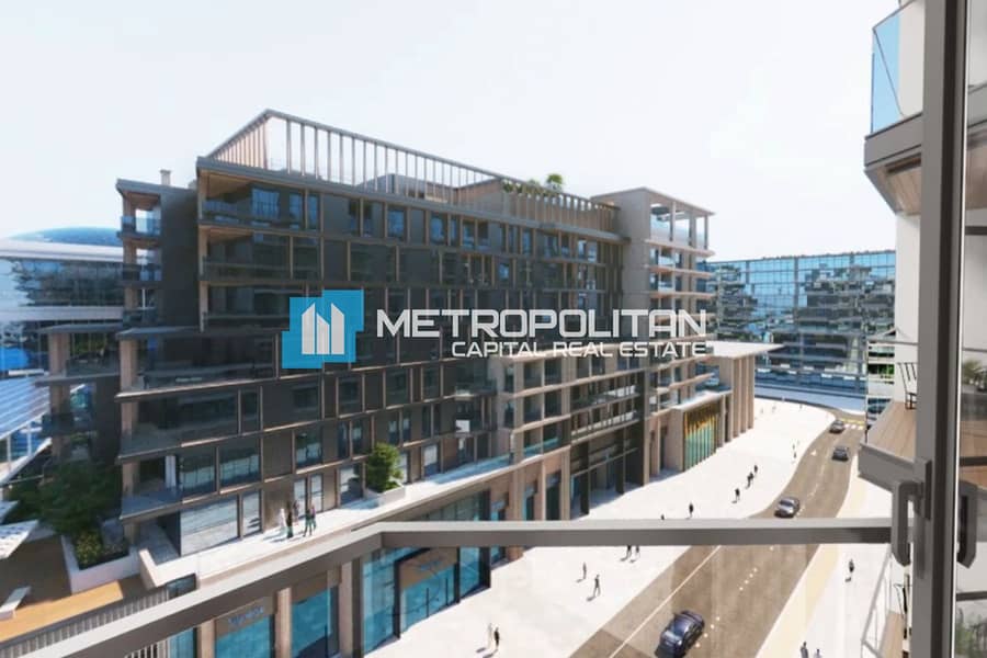 Studio w/ Balcony | Top Amenities | Laundry Area