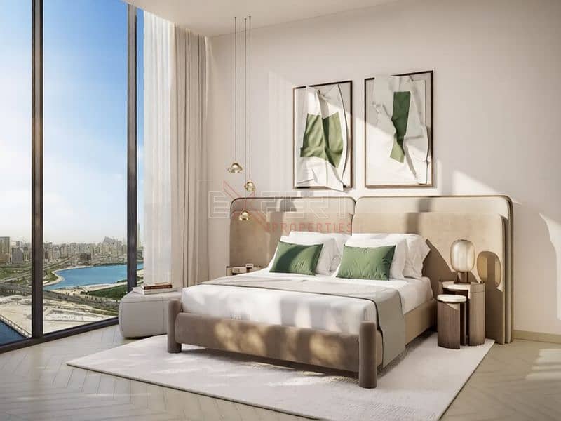 Luxury Apartment | Canal & Skyline Views | Flexible 75/25 Plan