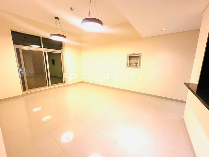 Higher Floor | Unfurnished | High Quality