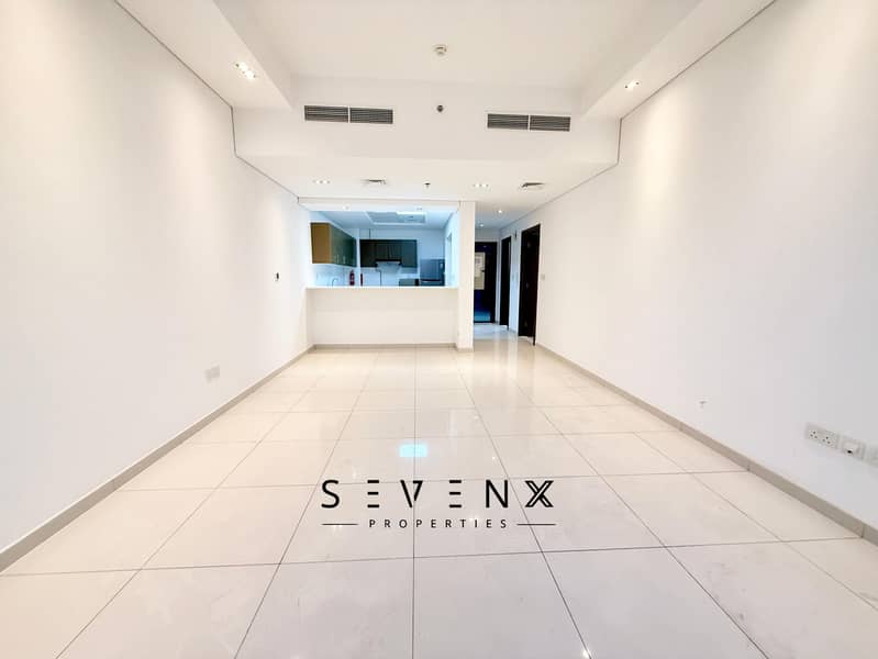 1BR Apartment | Balcony | Vacant
