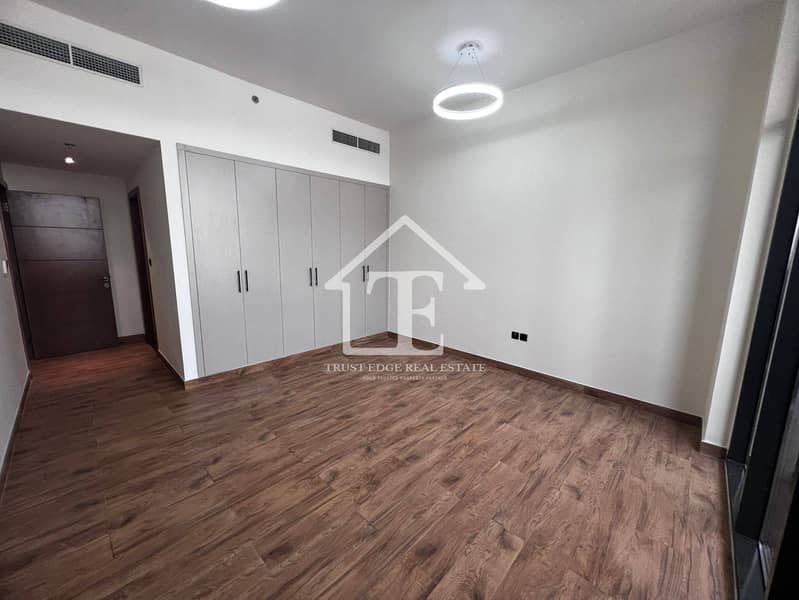 BRAND NEW | READY TO MOVE IN| PRIME AREA| HIGH ROI