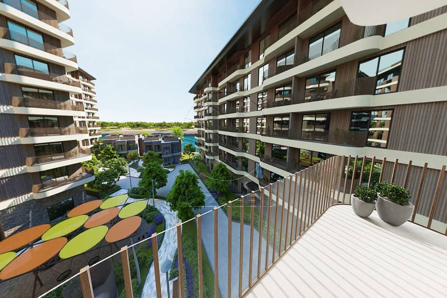 Spacious 3BR+M | Canal View | L-shaped Balcony