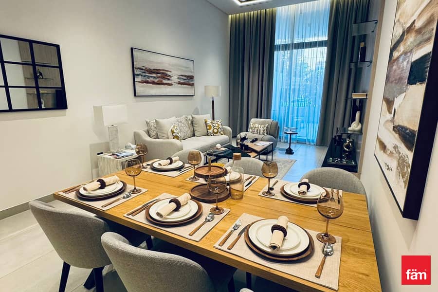 Brand New 1 Bed + Study | High Quality Finishing