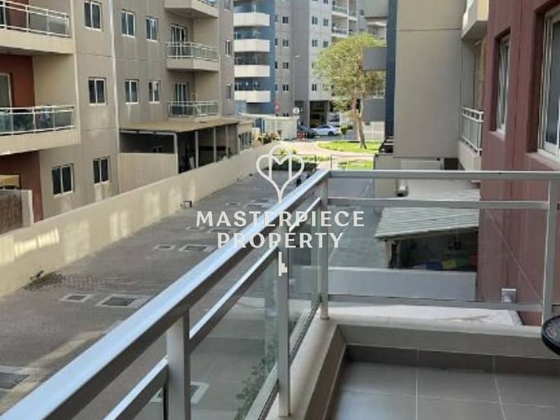2BR Apt | Balcony | Corner Unit