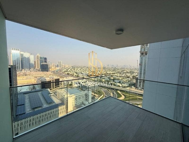 Smart Home | Luxury Apartment | Jumeirah Park View