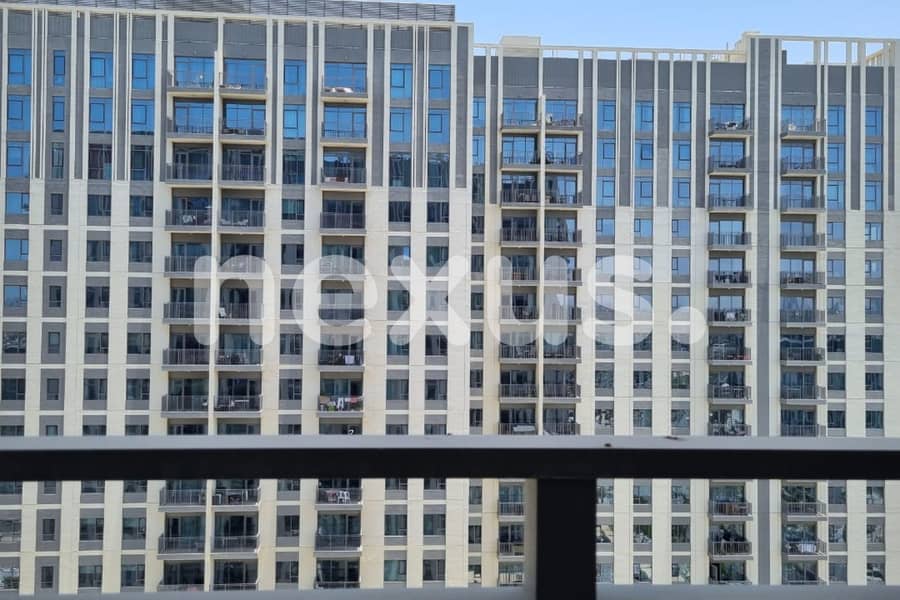 Vacant On Transfer | Pool View | Mid Floor