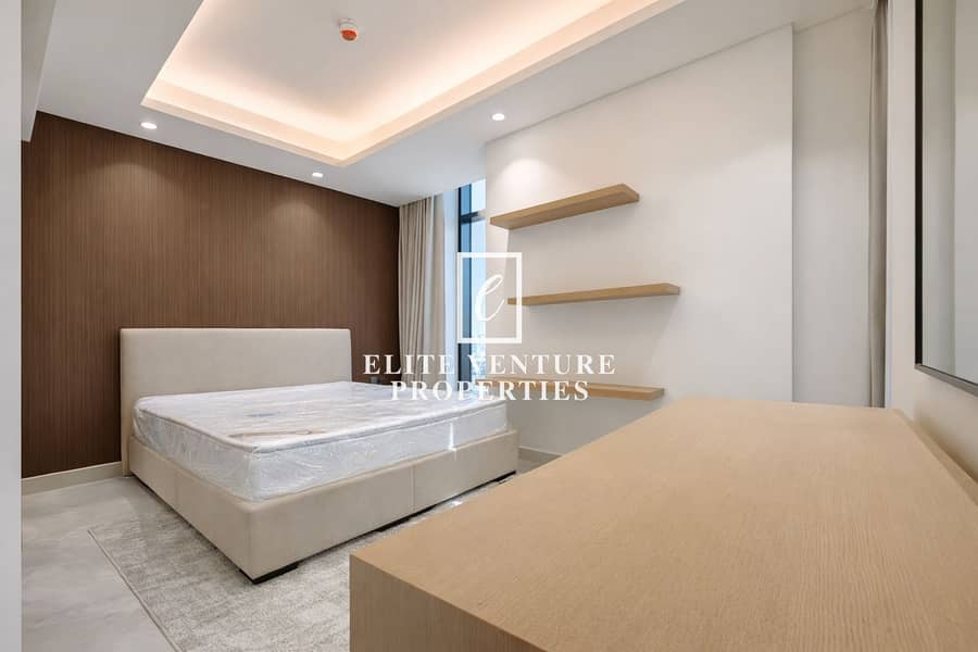 FULLY FURNISHED | LUXURY LIVING | MODERN DESIGN