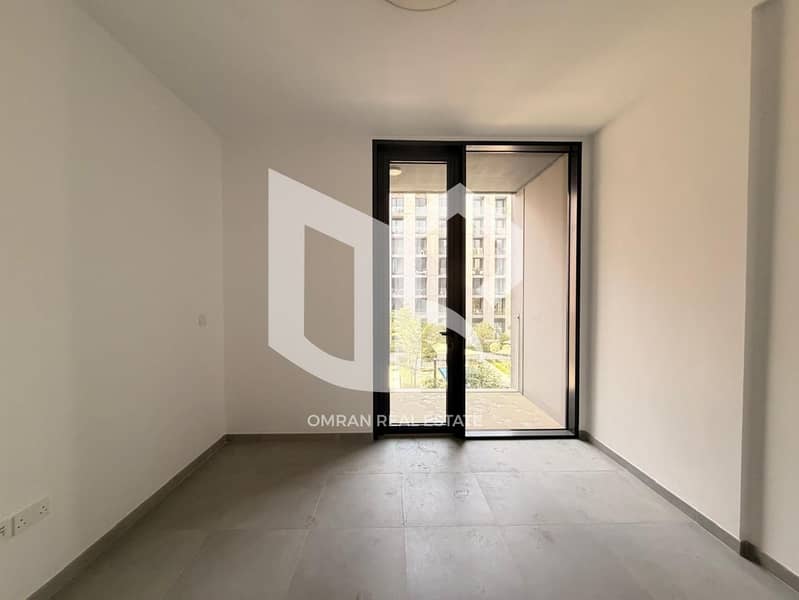 studio with a balcony in Tiraz 3 at an unbeatable price, located in a modern
