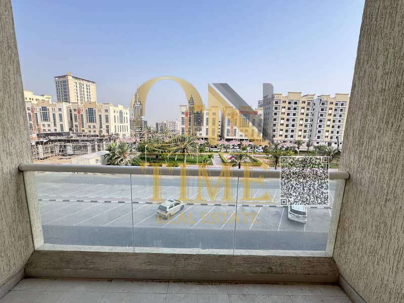 | Low down payment | Guaranteed investment | Large space | Prime location | Convenient installments