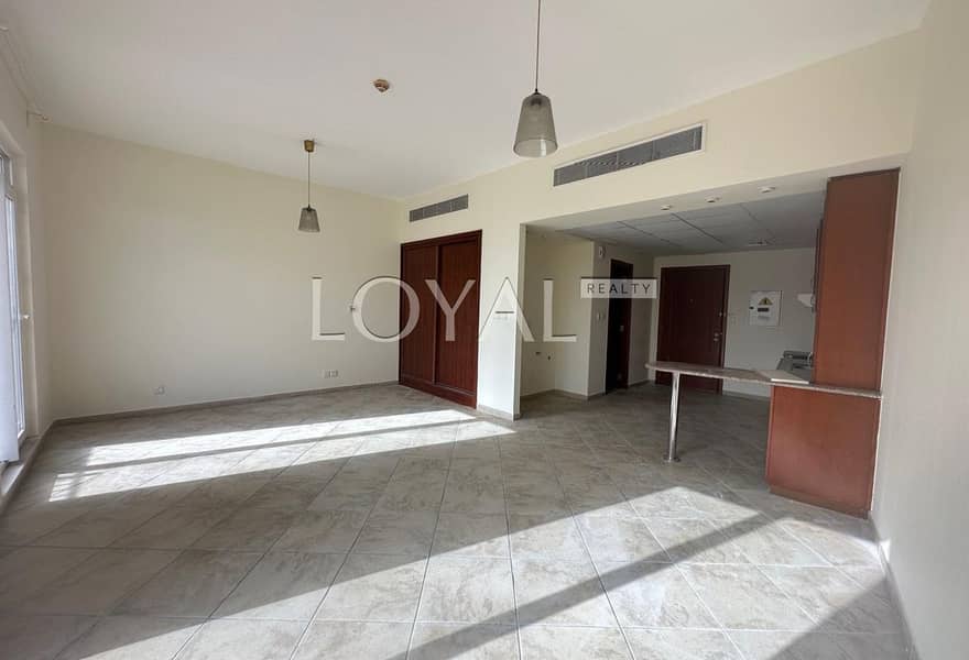 Exclusive | Best Price | Well Maintained