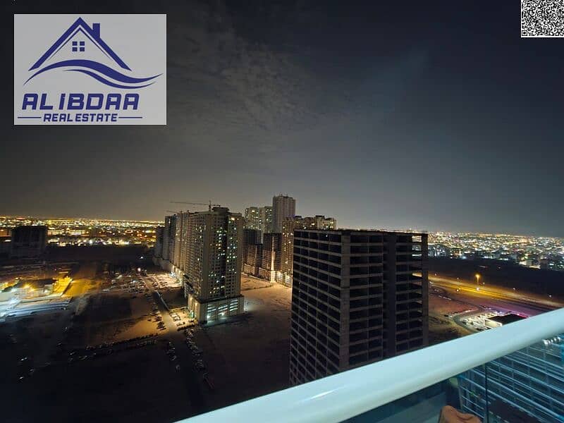 Luxury Apartment for Sale in Golf Tower – Ajman Size: 1,113 sq ft (104 sqm) Floor: 24 Status: Vacant and ready for handover Layo