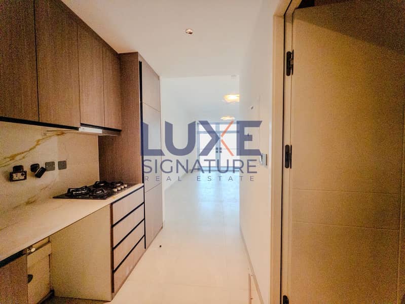 SPACIOUS STUDIO || NEW BUILDING || SMART INVESTOR DEAL