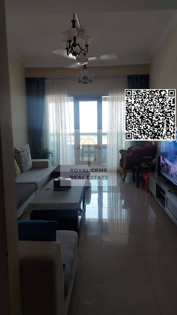 For Sale: 2bhk in Conquer Towers with City view