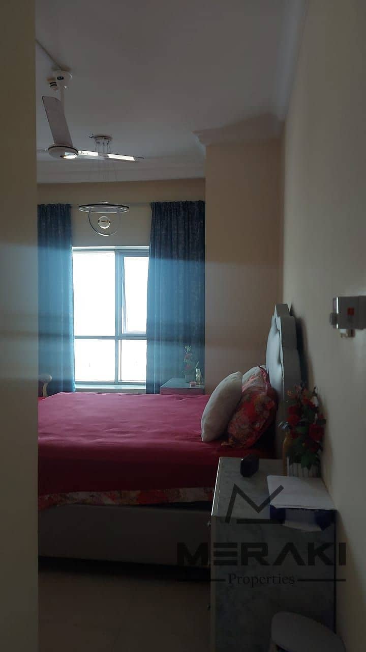 Apartment for sale with 2 bedrooms and a living room in the heart of Ajman, Conquer Towers, very luxurious area of 1560 sq ft, immediate handover and