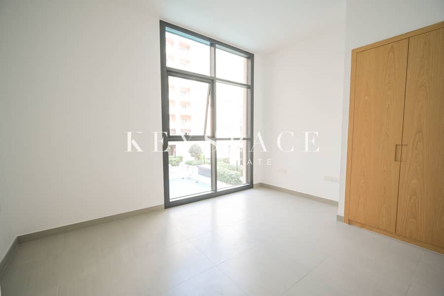 Amenity-Enhanced Home in a Lifestyle-Oriented Community | Resale