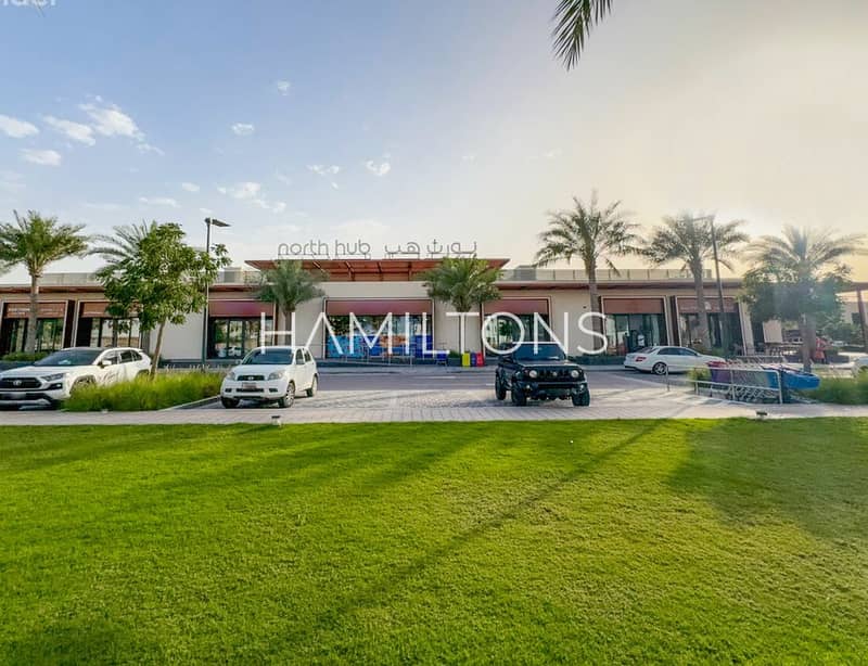Stylish Apartment | Nature Views | Resale