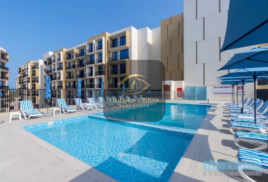 Distress Deal Studio New Marina Al Hamra Residence