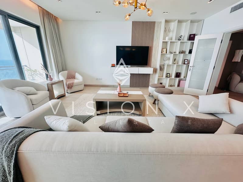 Contemporary | Sea Breeze | Walkable Area