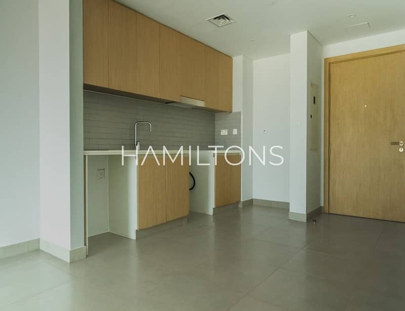 Luxury Apartment | Prime Location Prestige | Resale