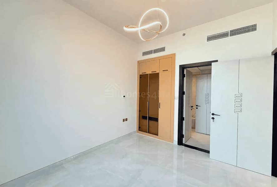 Vastu Unit | High Floor | E311 Facing |