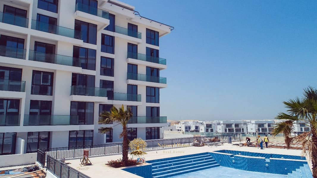 Ready 1 BHK | Pool view | Terrace | High ROI