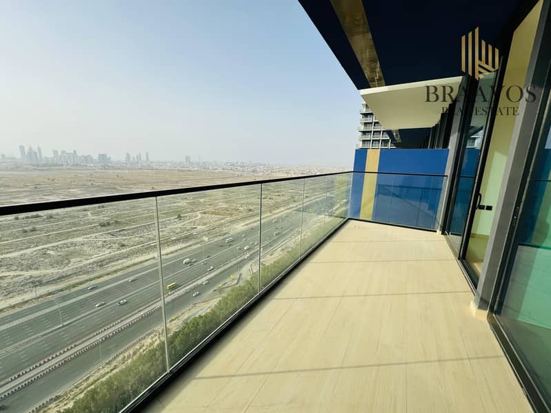 HIGH FLOOR | OPEN VIEW | BRIGHT AND SPACIOUS