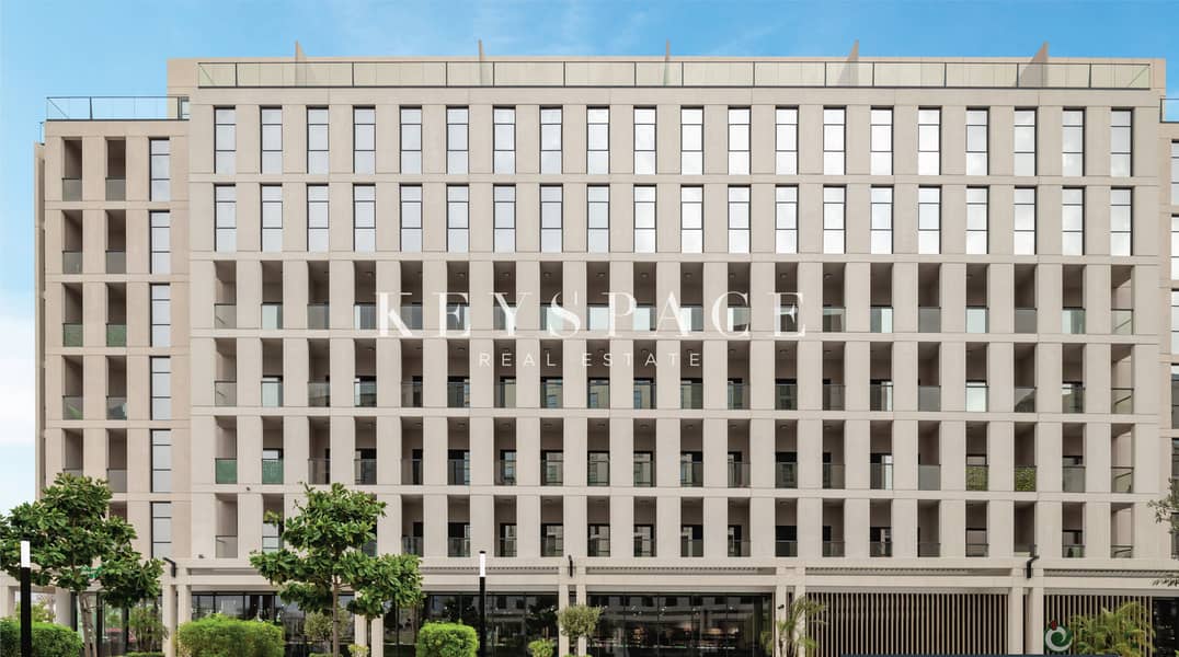 Polished City Residence in a Bustling Downtown Setting | Resale