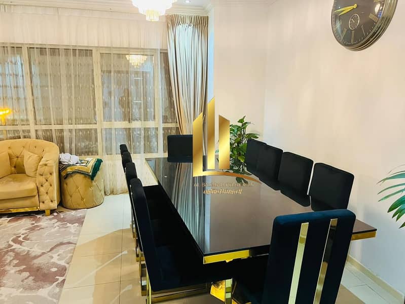 Apartment for Sale – 4 Bedrooms – Sharjah Cooperation Street